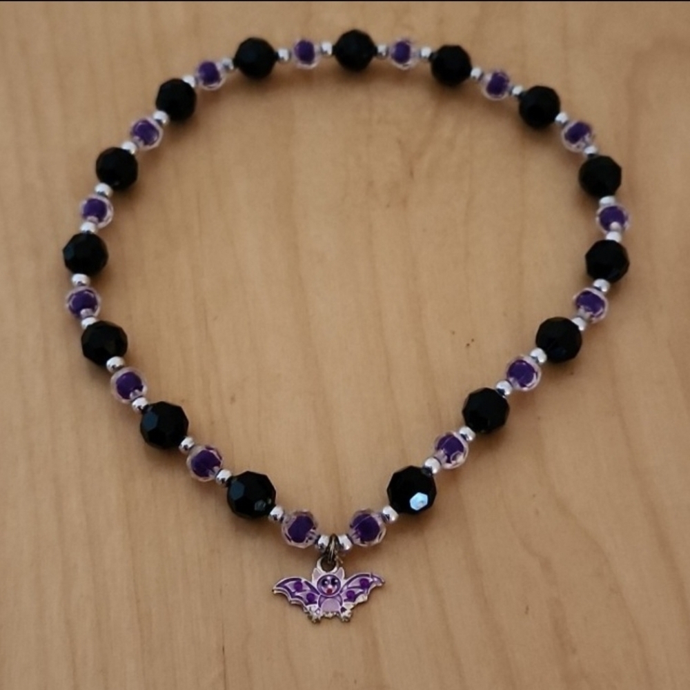 Black Bat Necklace - Picture 1 of 2